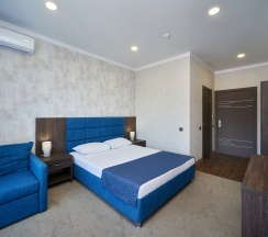 Стандарт с доп. местом и балконом. Вид на море в Val`kont hotel