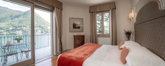 Двухместный полулюкс двуспальная кровать в Hotel Villa Flori