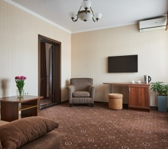 Двухкомнатный люкс с лоджией в Гранат by Sun City Hotels