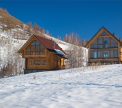 Царское Шале с Маралами в Басаргино