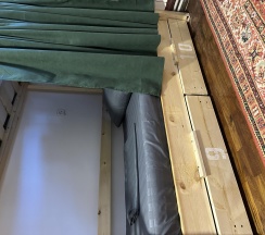 Кровать в 1-местном общем мужском номере в Greenwall