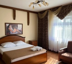 Четырёхместный номер Superior в Кавказские легенды