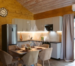ОФЕЛИЯ ( ДО 8 ГОСТЕЙ ) в Berloga Country Resort