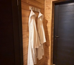 Шале с двумя спальнями "Белуха" в Cedar grass Териберка