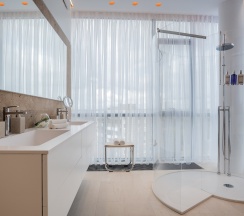 Royal Suite в Crystal House Suite Hotel&SPA