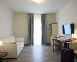 Люкс в Le Ginestre Family Wellness Hotel