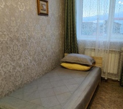 2-комнатные апартаменты люкс с 3 односпальными и 1 двуспальной кроватью в СоветникЪ