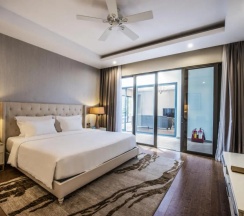 Вилла с 3 комнатами рядом с пляжем в Vinpearl Resort & Spa Nha Trang Bay