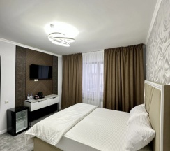 Двухместный номер Comfort с красивым видом из окна двуспальная кровать в Karibi