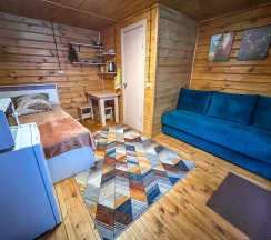Семейный трехместный номер в Hub House