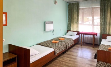 Номер эконом с 4 односпальными кроватями в Smart Hotel KDO Краснодар