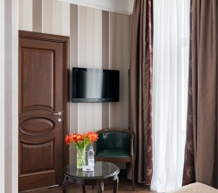 Одноместный улучшенный в Martin Hotel