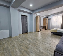 4-местные Апартаменты с кухней в White House