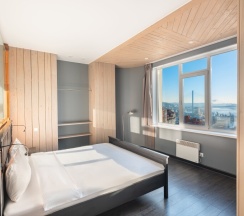 Люкс Suite с видом на бухту и мосты, Тигровая 16A в Panorama Suites Group