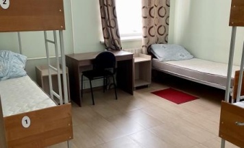 Кровать в 5-местном общем номере в Экспресс