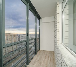 Улучшенная квартира ул. 8 Марта 190 с отдельной спальней в Rooms-Eкб