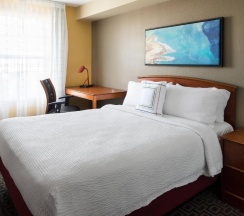 Люкс с 2 комнатами в TownePlace Suites Los Angeles LAX/Manhattan Beach