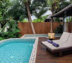 Двухместная Pool Villa Tropical двуспальная кровать в Silavadee Pool Spa Resort