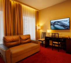 Семейный Делюкс номер (QD) в Премьер Отель