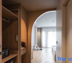 Трёхместный номер Superior с красивым видом из окна в Mike Orchid Resort