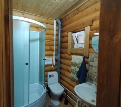 Четырехместная студия с односпальными кроватями в Лесной