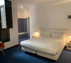 Двухместный номер Standard двуспальная кровать в Casual Ilbira Granada Hotel