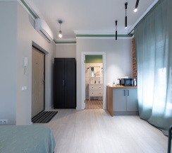 Апартаменты "Green" с балконом в Сhо