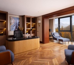 Двухместный люкс Presidential двуспальная кровать в Swissotel Wellness Resort Alatau Almaty