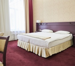 Junior Suite "Simple" в The Bridge hotel