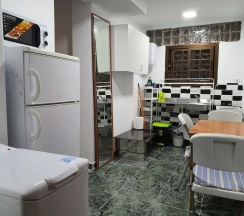 Двухместный номер Standard 2 отдельные кровати в Low Cost Room Plaza de Hierro IV