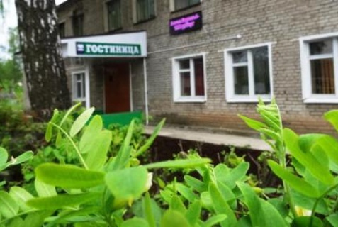 Луга: Отель Лилия