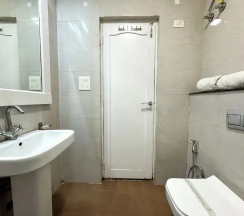 Двухместный номер Standard с красивым видом из окна двуспальная кровать в Green View by Green Tree Hotels