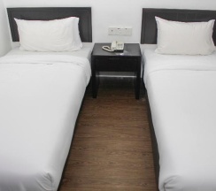 Двухместный номер Standard 2 отдельные кровати в OYO 89995 Glex Hotel Pandan City