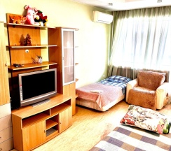 Апартаменты с красивым видом из окна в Apartment Stachki-malinovskovo