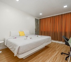 Люкс с 3 комнатами в The Color Kata