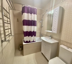 Двухкомнатный номер Люкс в Золотой лотос