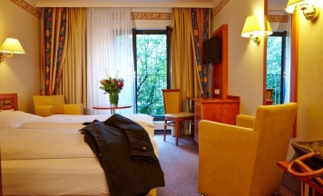 Двухместный номер Superior двуспальная кровать в Hotel Concorde München