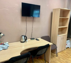 Четырехместный номер стандарт с собственной ванной комнатой в Ледокол