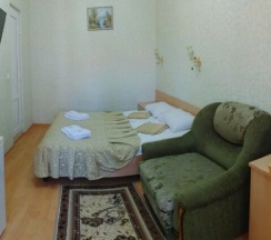 Трёхместный номер Standard в Галина