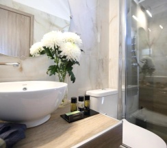Коттедж с 2 комнатами в Georgia Villas
