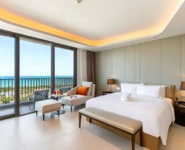 Студия Deluxe в Oakwood Apartments Sanya