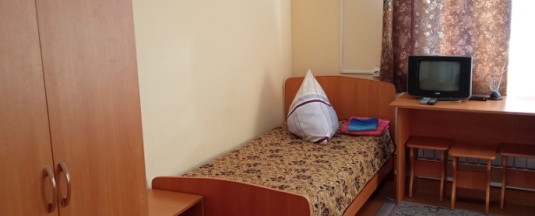 Номер эконом с 3 односпальными кроватями в Русь