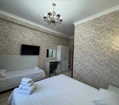 Трёхместный номер Deluxe с видом на город в Старк кмв