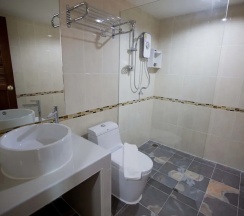 Номер Standard с частичным видом на море в The Beach Front Resort Pattaya  - SHA Plus