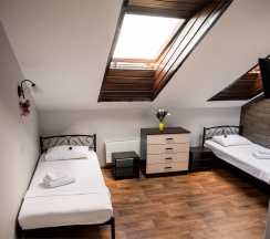 Двухместный номер с 2мя раздельными кроватями (5 этаж, без лифта) в Everest