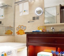 Номер Standard в Phoenix Hotel