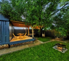 Box House в Дом Слон
