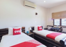 Двухместный номер Premier 2 отдельные кровати в OYO 984 Boxbolo House Chiangmai Hotel