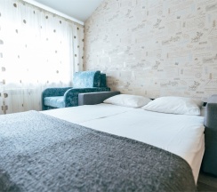 Люкс с кухней-столовой в Уютный Дом