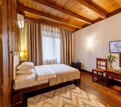 Улучшенный двухместный с 2 раздельными кроватями в Гладенькая